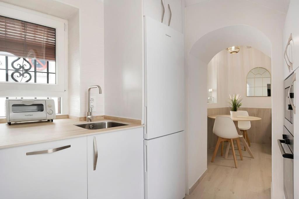 Apartamento Cobarrubias เวเฮร์ เด ลา ฟรอนเตรา ภายนอก รูปภาพ
