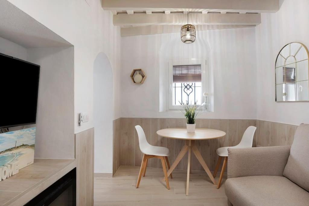 Apartamento Cobarrubias เวเฮร์ เด ลา ฟรอนเตรา ภายนอก รูปภาพ
