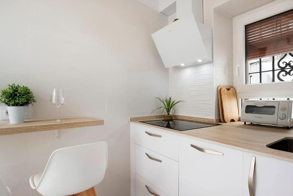 Apartamento Cobarrubias เวเฮร์ เด ลา ฟรอนเตรา ภายนอก รูปภาพ