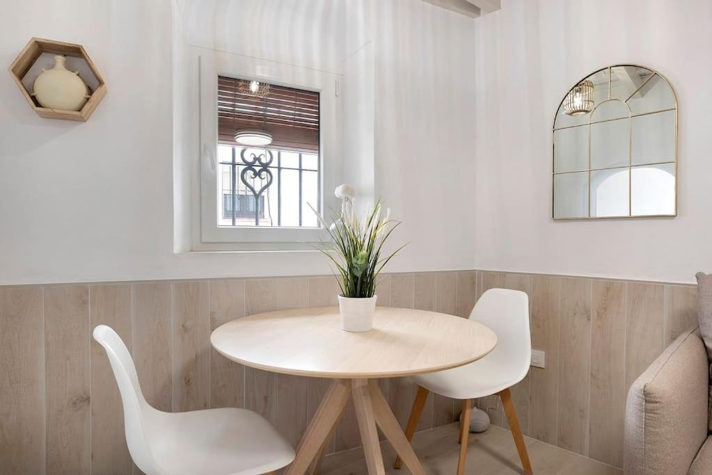 Apartamento Cobarrubias เวเฮร์ เด ลา ฟรอนเตรา ภายนอก รูปภาพ